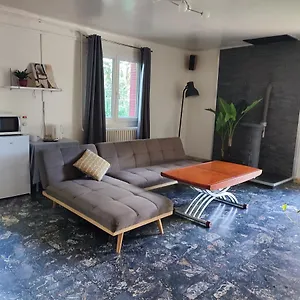 Privee Privatunterkunft Montélimar