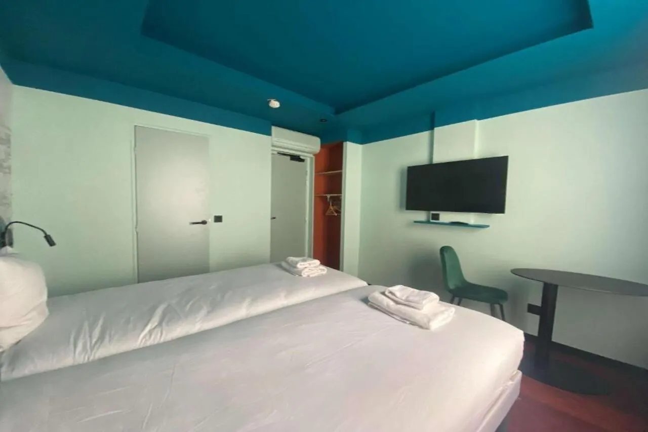 Ibis Styles Paris Batignolles Hotel France