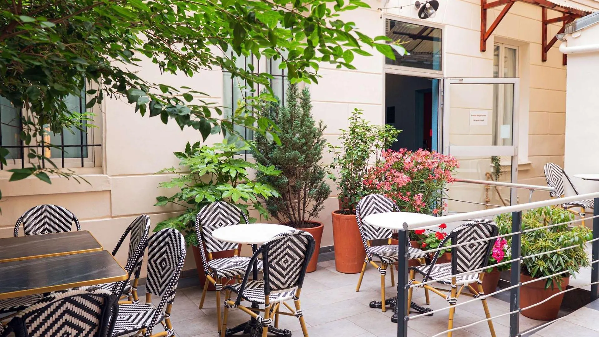 Ibis Styles Paris Batignolles Hotel France